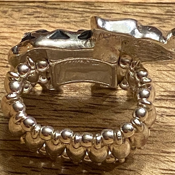 Women’s Fashion Silver Stretch Elephant Ring - NWOT - Picture 6 of 7